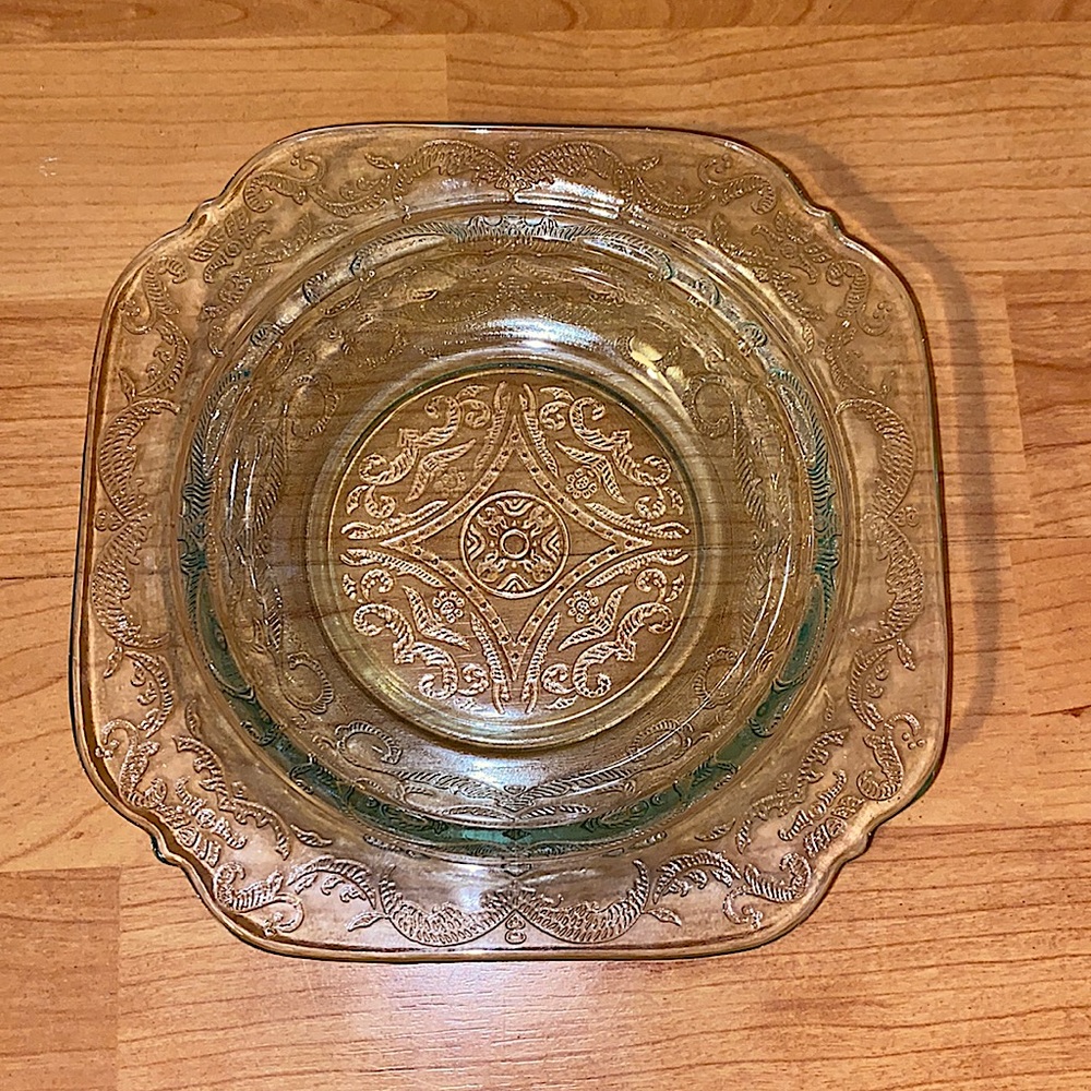 Federal Glass Madrid Bowl
